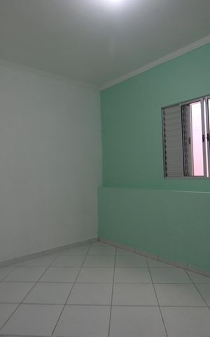 Casa para alugar com 120m², 3 quartos e 2 vagasQuarto 2
