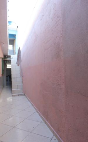 Casa para alugar com 120m², 3 quartos e 2 vagasCorredor 