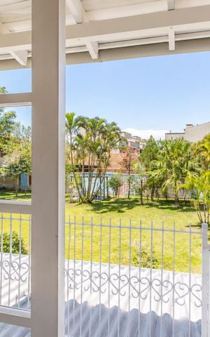 Casa para alugar com 520m², 4 quartos e 5 vagas