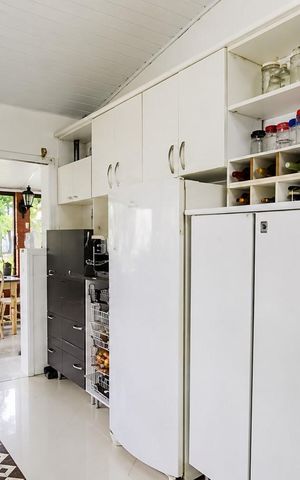 Casa para alugar com 520m², 4 quartos e 5 vagas Casa para alugar com 520m², 4 quartos e 5 vagasCozinha