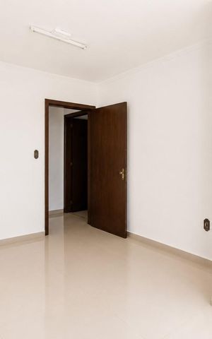 Casa para alugar com 520m², 4 quartos e 5 vagas Casa para alugar com 520m², 4 quartos e 5 vagasQuarto 4