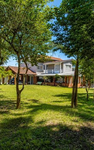 Casa para alugar com 520m², 4 quartos e 5 vagas