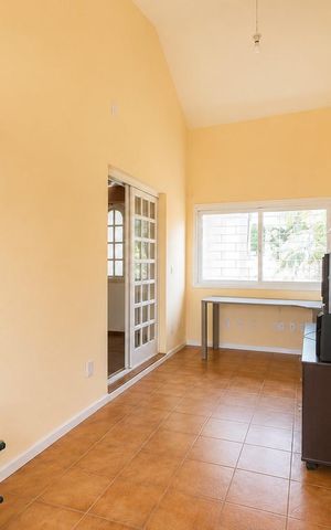 Casa para alugar com 520m², 4 quartos e 5 vagas Casa para alugar com 520m², 4 quartos e 5 vagasQuarto 1