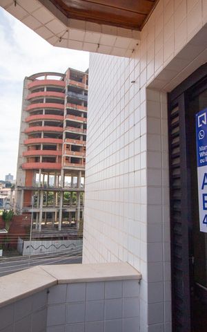 Apartamento para alugar com 226m², 4 quartos e 3 vagas Apartamento para alugar com 226m², 4 quartos e 3 vagasJanela Suite