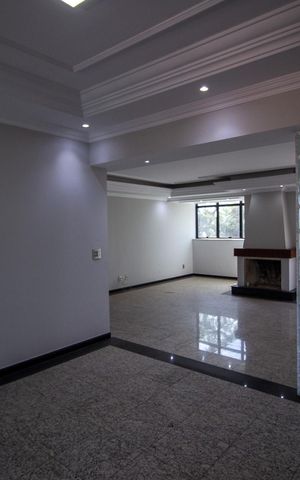 Apartamento para alugar com 226m², 4 quartos e 3 vagas Apartamento para alugar com 226m², 4 quartos e 3 vagasSala 2