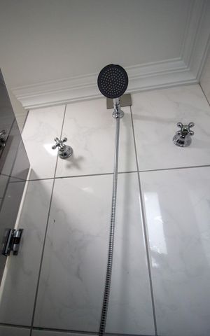 Apartamento para alugar com 226m², 4 quartos e 3 vagas Apartamento para alugar com 226m², 4 quartos e 3 vagasBanheiro da Suíte 4