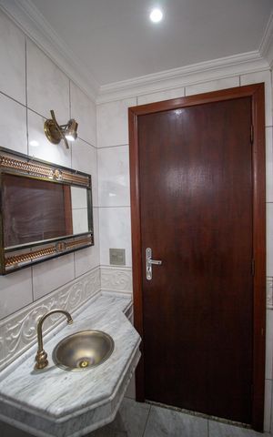 Apartamento para alugar com 226m², 4 quartos e 3 vagas Apartamento para alugar com 226m², 4 quartos e 3 vagasLavabo