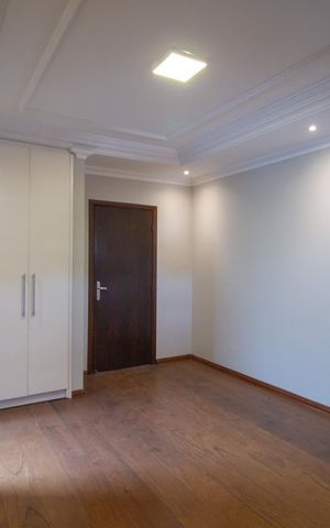 Apartamento para alugar com 226m², 4 quartos e 3 vagas Apartamento para alugar com 226m², 4 quartos e 3 vagasSuite 2