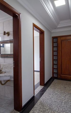 Apartamento para alugar com 226m², 4 quartos e 3 vagas Apartamento para alugar com 226m², 4 quartos e 3 vagasHall de entrada