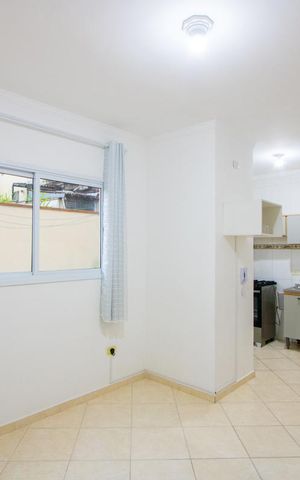 Apartamento à venda com 50m², 2 quartos e 1 vaga Apartamento à venda com 50m², 2 quartos e 1 vagaSala