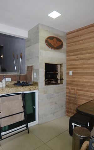 Casa à venda com 154m², 3 quartos e 2 vagasChurrasqueira