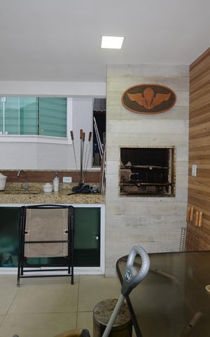 Casa à venda com 154m², 3 quartos e 2 vagasChurrasqueira
