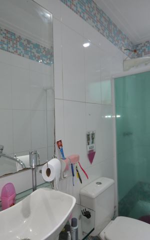 Casa à venda com 154m², 3 quartos e 2 vagasBanheiro Social