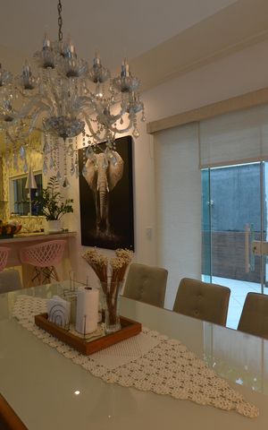Casa à venda com 154m², 3 quartos e 2 vagasSala