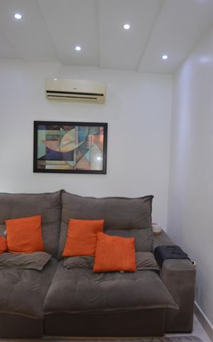 Casa à venda com 154m², 3 quartos e 2 vagasSala de TV