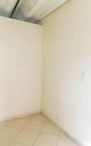 Casa à venda com 85m², 3 quartos e 2 vagas Casa à venda com 85m², 3 quartos e 2 vagasÁrea de Serviço