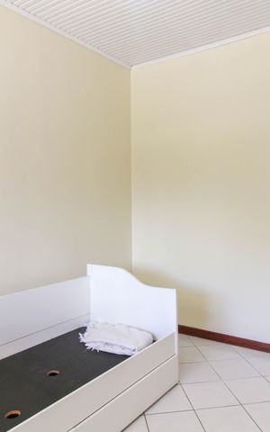 Casa à venda com 85m², 3 quartos e 2 vagas Casa à venda com 85m², 3 quartos e 2 vagasQuarto 1