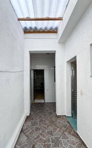Casa à venda com 114m², 2 quartos e 2 vagas Casa à venda com 114m², 2 quartos e 2 vagasQuintal
