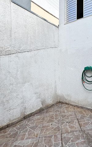 Casa à venda com 114m², 2 quartos e 2 vagas Casa à venda com 114m², 2 quartos e 2 vagasQuintal