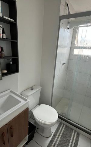 Apartamento à venda com 45m², 2 quartos e 1 vaga Apartamento à venda com 45m², 2 quartos e 1 vagaBanheiro