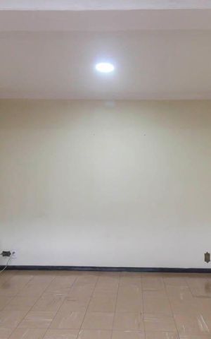 Casa à venda com 220m², 4 quartos e 1 vaga Casa à venda com 220m², 4 quartos e 1 vagaSala