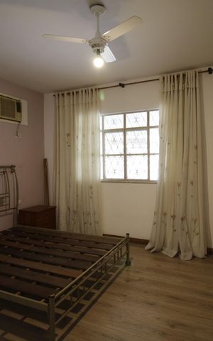Casa de condomínio à venda com 291m², 4 quartos e 2 vagasSuíte 3