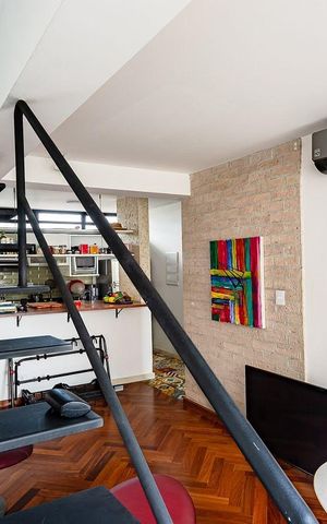 Apartamento à venda com 84m², 1 quarto e 2 vagas Apartamento à venda com 84m², 1 quarto e 2 vagasSala