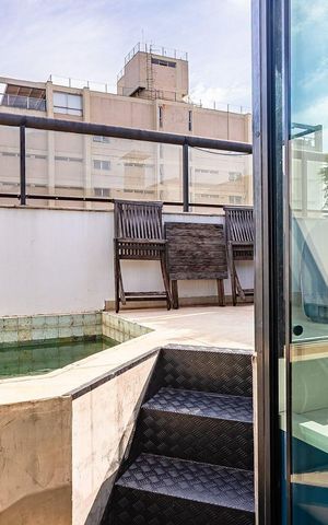 Apartamento à venda com 84m², 1 quarto e 2 vagas Apartamento à venda com 84m², 1 quarto e 2 vagasÁrea externa