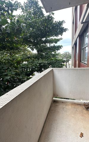 Apartamento para alugar com 138m², 3 quartos e 1 vaga Apartamento para alugar com 138m², 3 quartos e 1 vagaVaranda da Sala