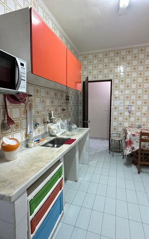 Apartamento para alugar com 138m², 3 quartos e 1 vaga Apartamento para alugar com 138m², 3 quartos e 1 vagaCozinha