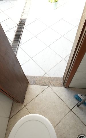 Casa para alugar com 165m², 2 quartos e 2 vagasBanheiro de serviço