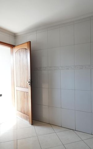 Casa para alugar com 165m², 2 quartos e 2 vagasCozinha