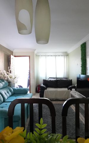 Casa para alugar com 165m², 2 quartos e 2 vagasSala