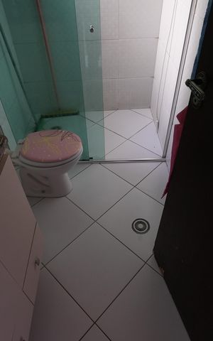 Casa para alugar com 165m², 2 quartos e 2 vagasBanheiro da Suíte