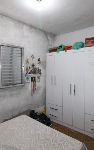 Casa à venda com 2m², 2 quartos e 2 vagasQuarto 2