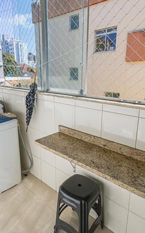 Apartamento à venda com 90m², 3 quartos e 5 vagas Apartamento à venda com 90m², 3 quartos e 5 vagasarea de serviço e banheiro de serviço