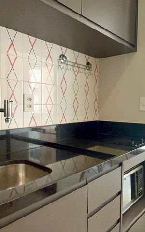 Studio para alugar com 33m², 1 quarto e 1 vaga Studio para alugar com 33m², 1 quarto e 1 vagaCozinha