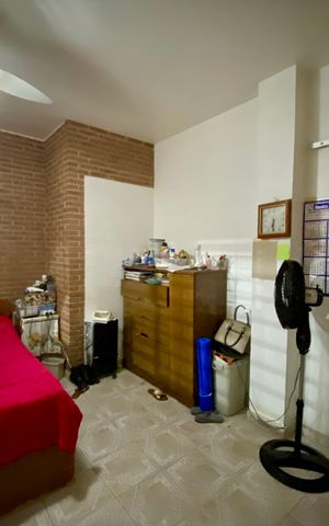 Casa à venda com 295m², 5 quartos e 4 vagas Casa à venda com 295m², 5 quartos e 4 vagasQuarto 1 - Casa 2