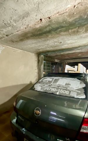 Casa à venda com 295m², 5 quartos e 4 vagas Casa à venda com 295m², 5 quartos e 4 vagasGaragem - Casa 1