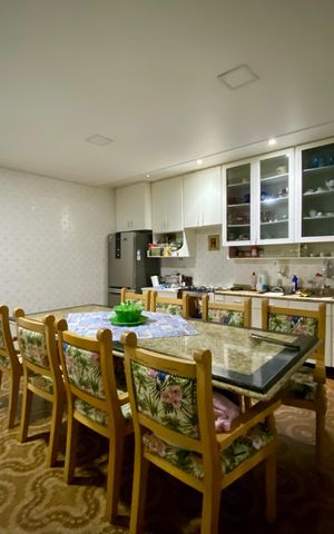 Casa à venda com 295m², 5 quartos e 4 vagas Casa à venda com 295m², 5 quartos e 4 vagasCozinha - Casa 2