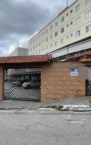 Apartamento à venda com 48m², 2 quartos e 1 vaga Apartamento à venda com 48m², 2 quartos e 1 vagaFachada+Placa