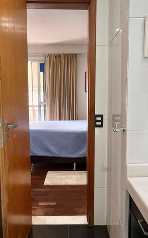 Apartamento à venda com 94m², 2 quartos e 1 vaga Apartamento à venda com 94m², 2 quartos e 1 vagaBanheiro da Suíte