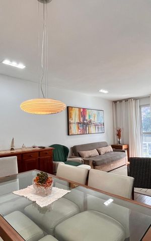Apartamento à venda com 94m², 2 quartos e 1 vaga Apartamento à venda com 94m², 2 quartos e 1 vagaSala