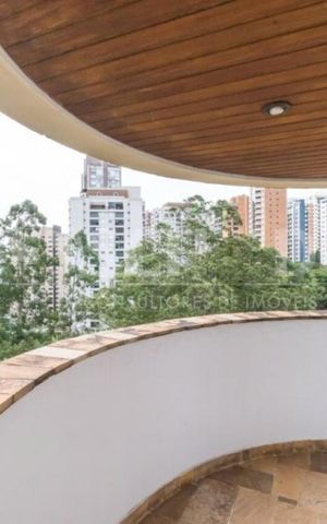 Apartamento à venda com 370m², 4 quartos e 4 vagas