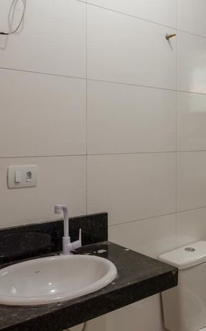 Casa à venda com 115m², 2 quartos e 2 vagas