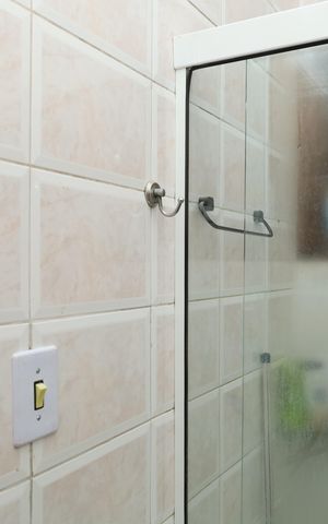 Casa à venda com 208m², 2 quartos e 5 vagasBanheiro 2 - Suíte 2
