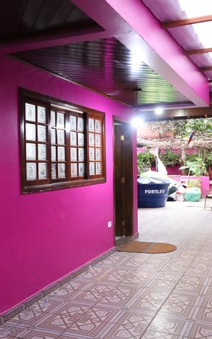 Casa à venda com 208m², 2 quartos e 5 vagasGaragem