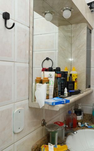 Casa à venda com 208m², 2 quartos e 5 vagasBanheiro 2 - Suíte 2
