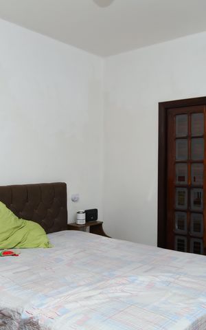 Casa à venda com 208m², 2 quartos e 5 vagasSuíte 1 