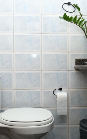 Casa à venda com 208m², 2 quartos e 5 vagasBanheiro 1 - Suíte 1
